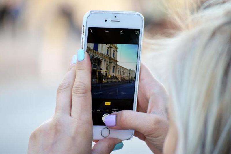 教授制作Facebook视频广告的技巧